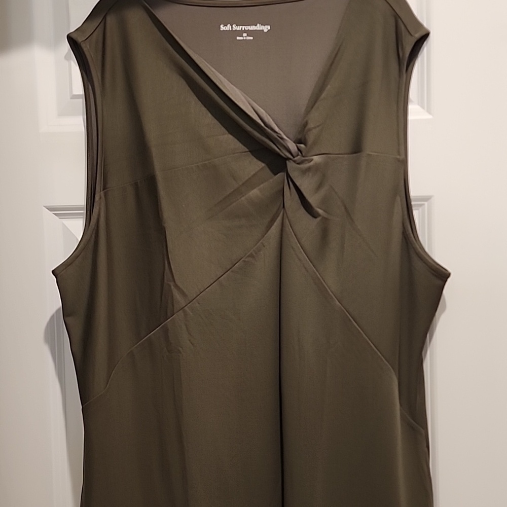 NWOT Soft Surroundings Twist-Front Olive Hannah Dress In A Smooth Scuba Knit 3x - Picture 5 of 7